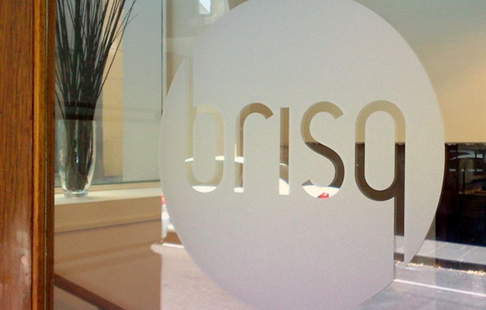 AbaGraf-Monterrey-Impresion-de-vinil-Esmerilado, Logotipo en Esmerilado Deluxe